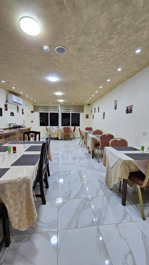 Petra Peace Town Hotel Wadi Musa Exterior foto